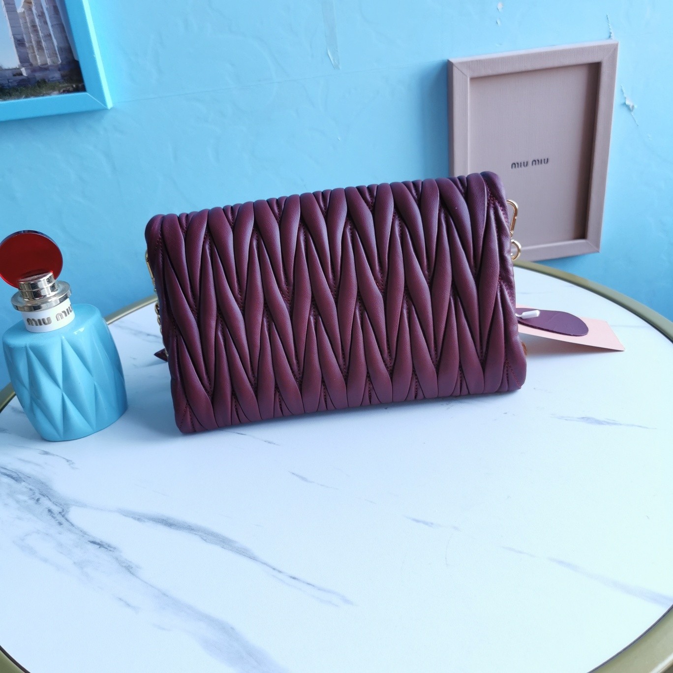 미우미우 마테라쎄 숄더백 미니