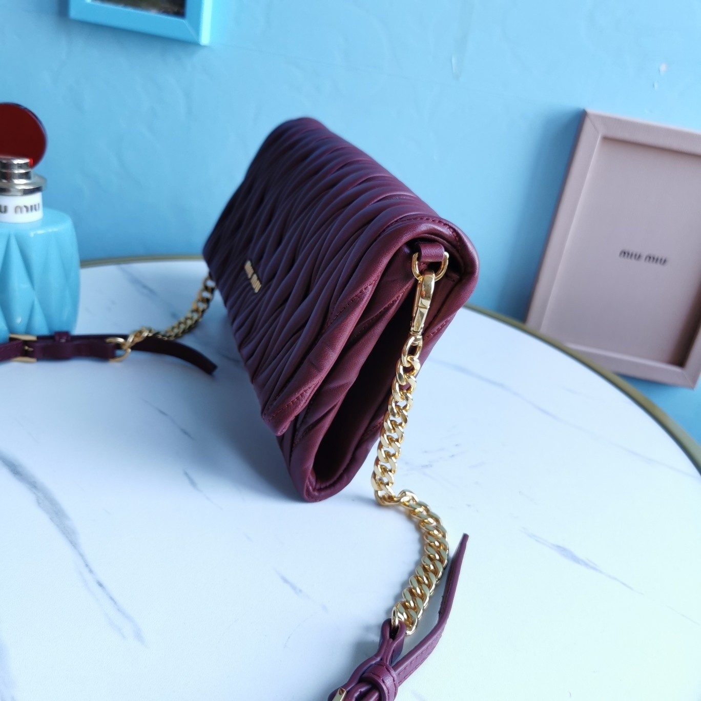 미우미우 마테라쎄 숄더백 미니