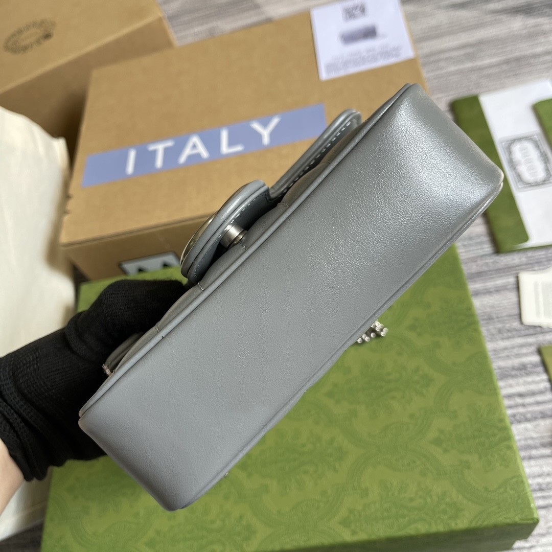 구찌 GUCCI GG 마몬트 마틀라세 슈퍼 미니 백