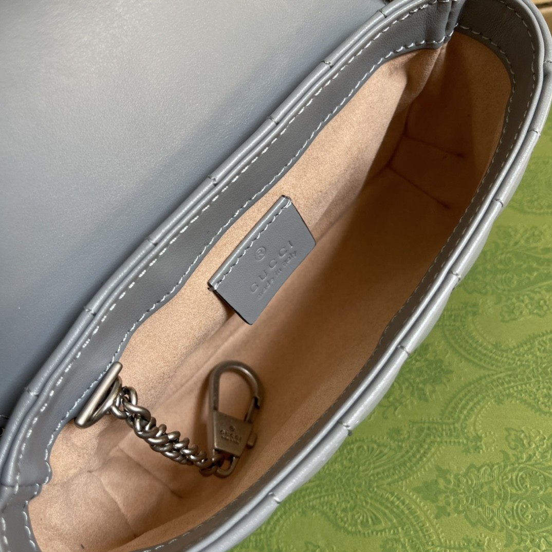 구찌 GUCCI GG 마몬트 마틀라세 슈퍼 미니 백