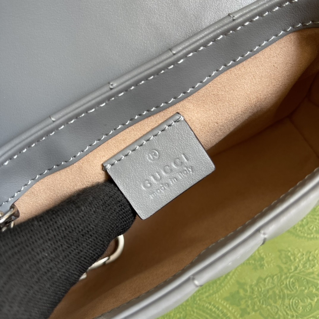 구찌 GUCCI GG 마몬트 마틀라세 슈퍼 미니 백