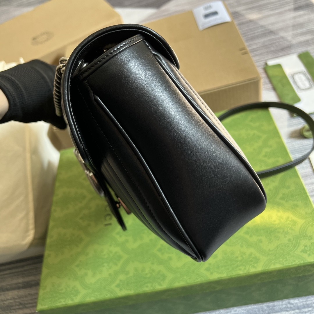 구찌 GUCCI 마몬트 마틀라세 미디움 숄더백