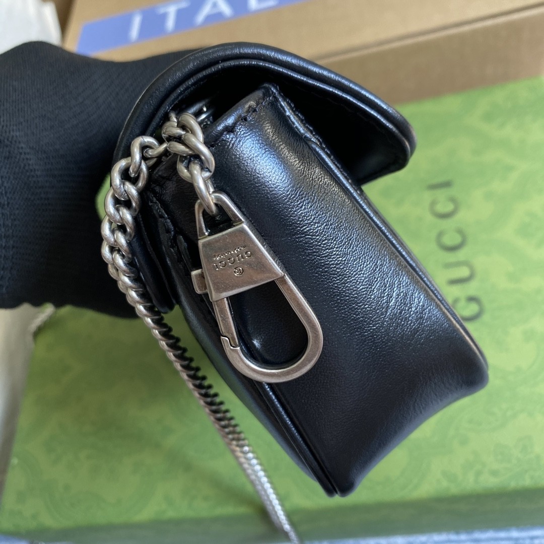 구찌 GUCCI GG 마몬트 마틀라세 슈퍼 미니 백