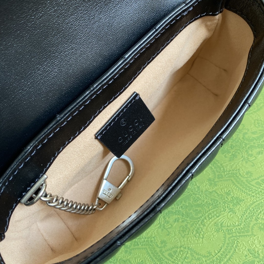 구찌 GUCCI GG 마몬트 마틀라세 슈퍼 미니 백