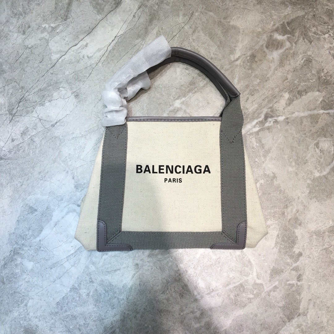 발렌시아가 쇼퍼백