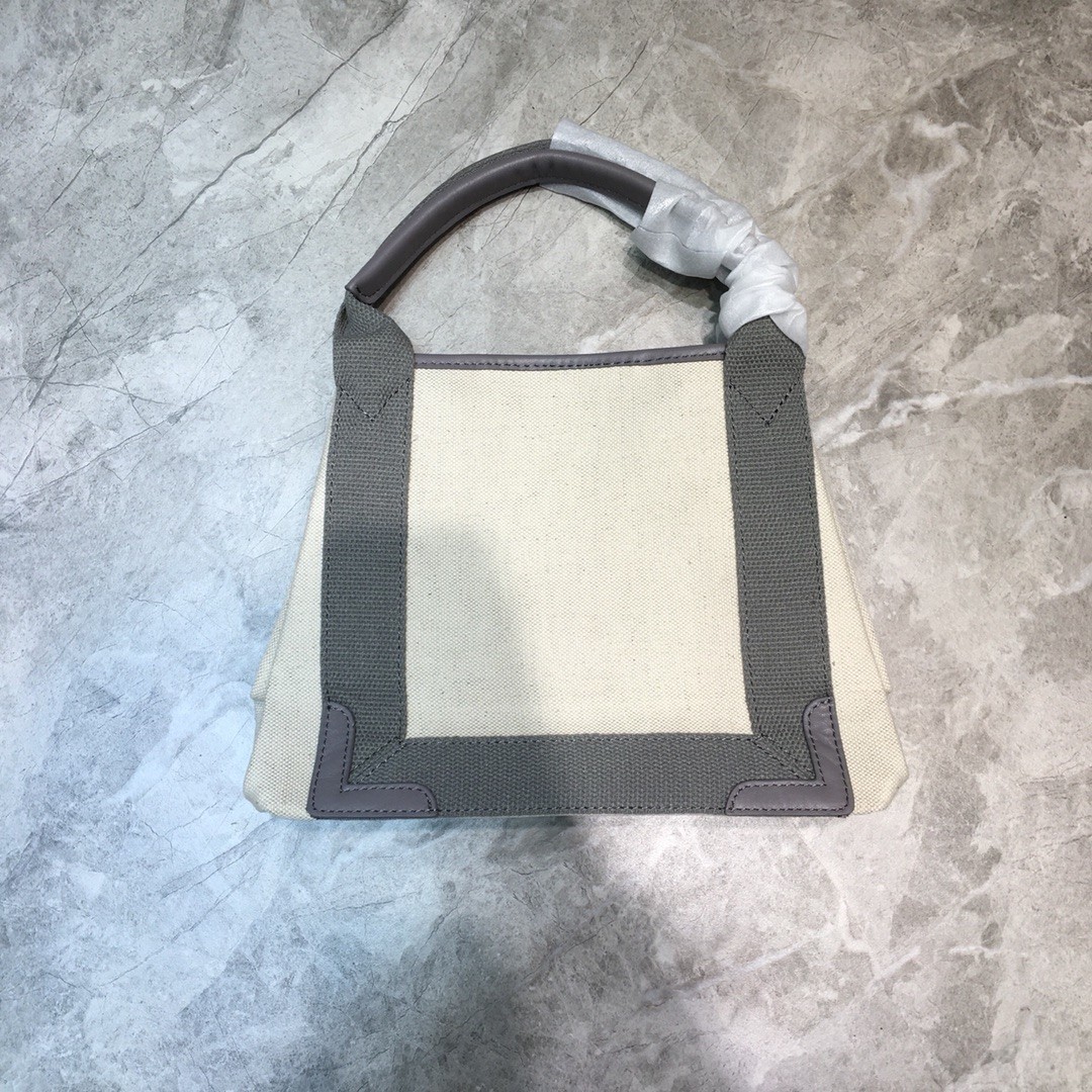 발렌시아가 쇼퍼백