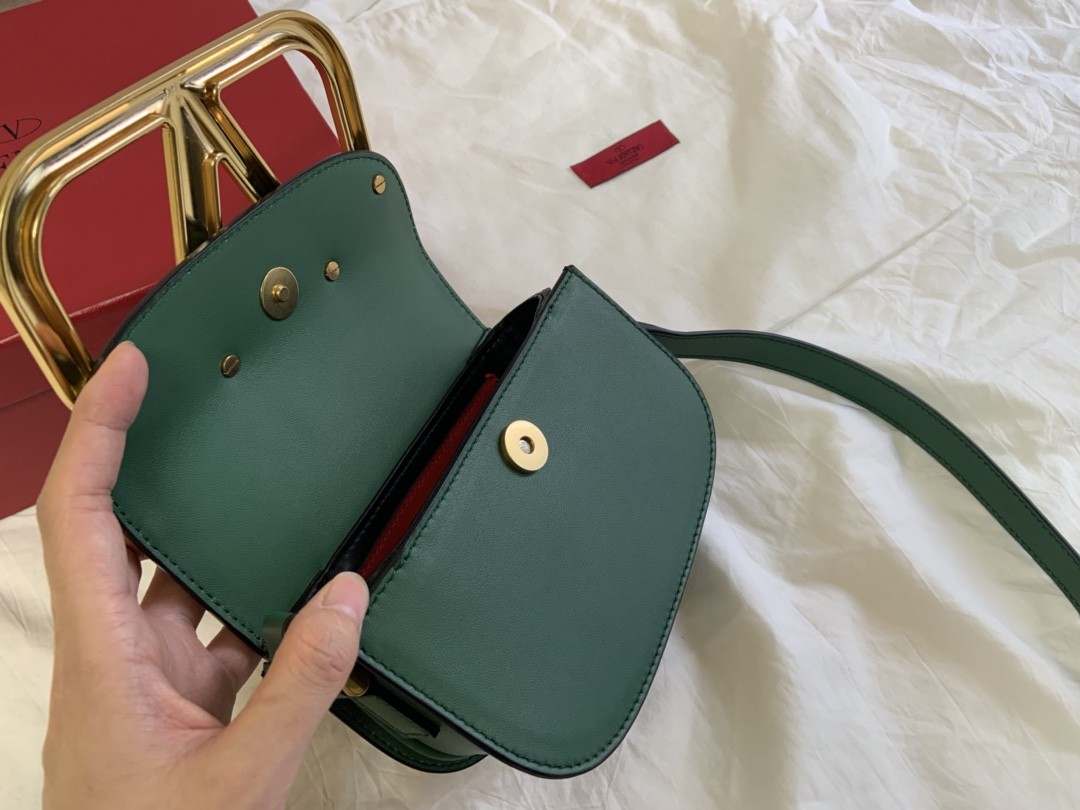 발렌티노 숄더백