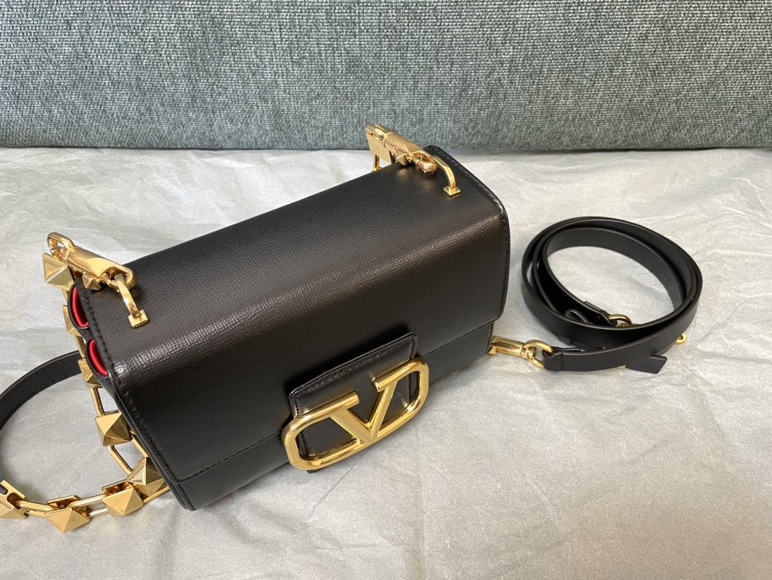 발렌티노 숄더백