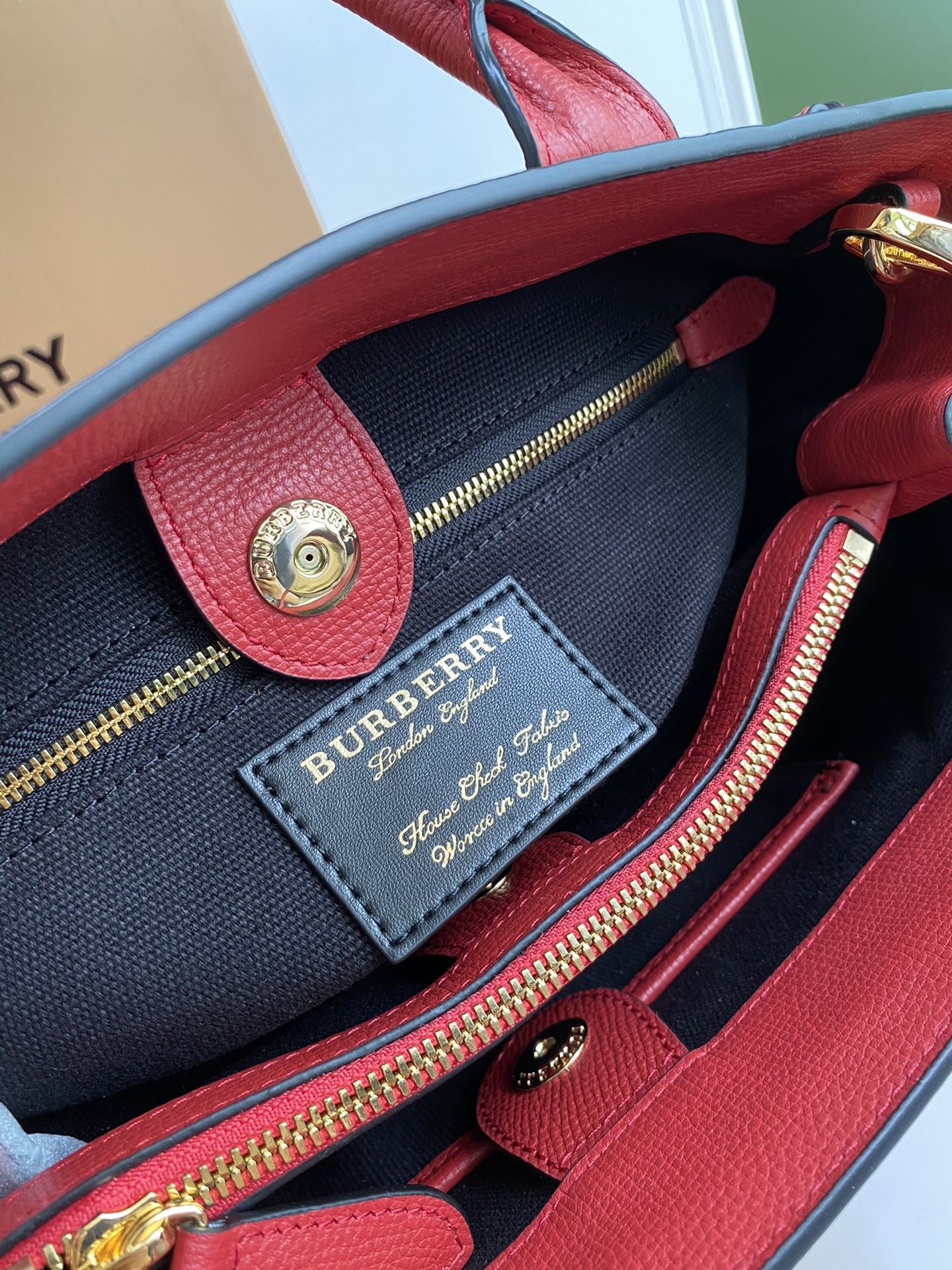 버버리 여성 토트 백