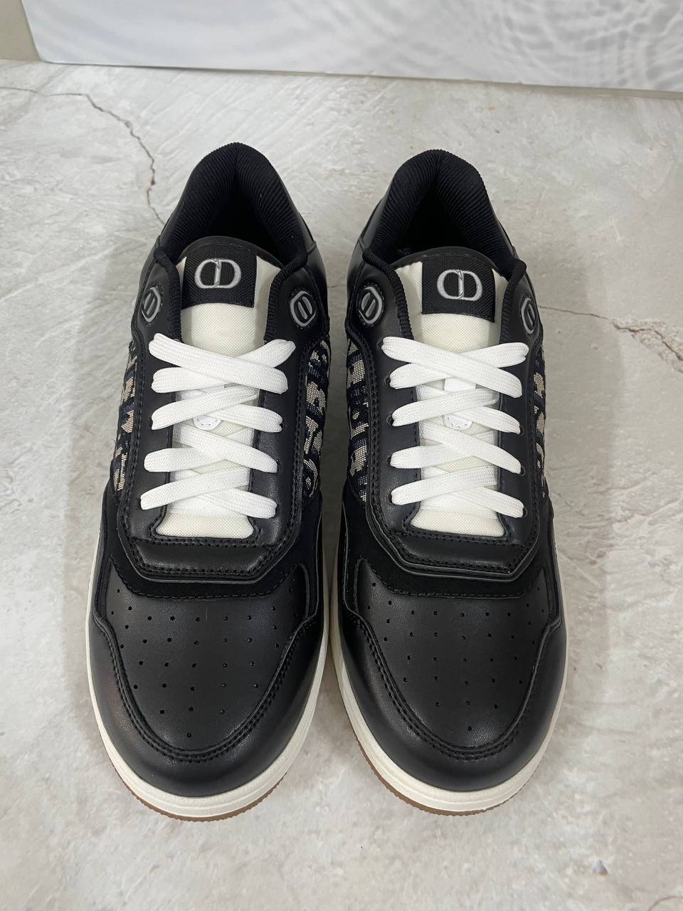 디올 B27 Uptown 로우탑 스니커즈 블랙