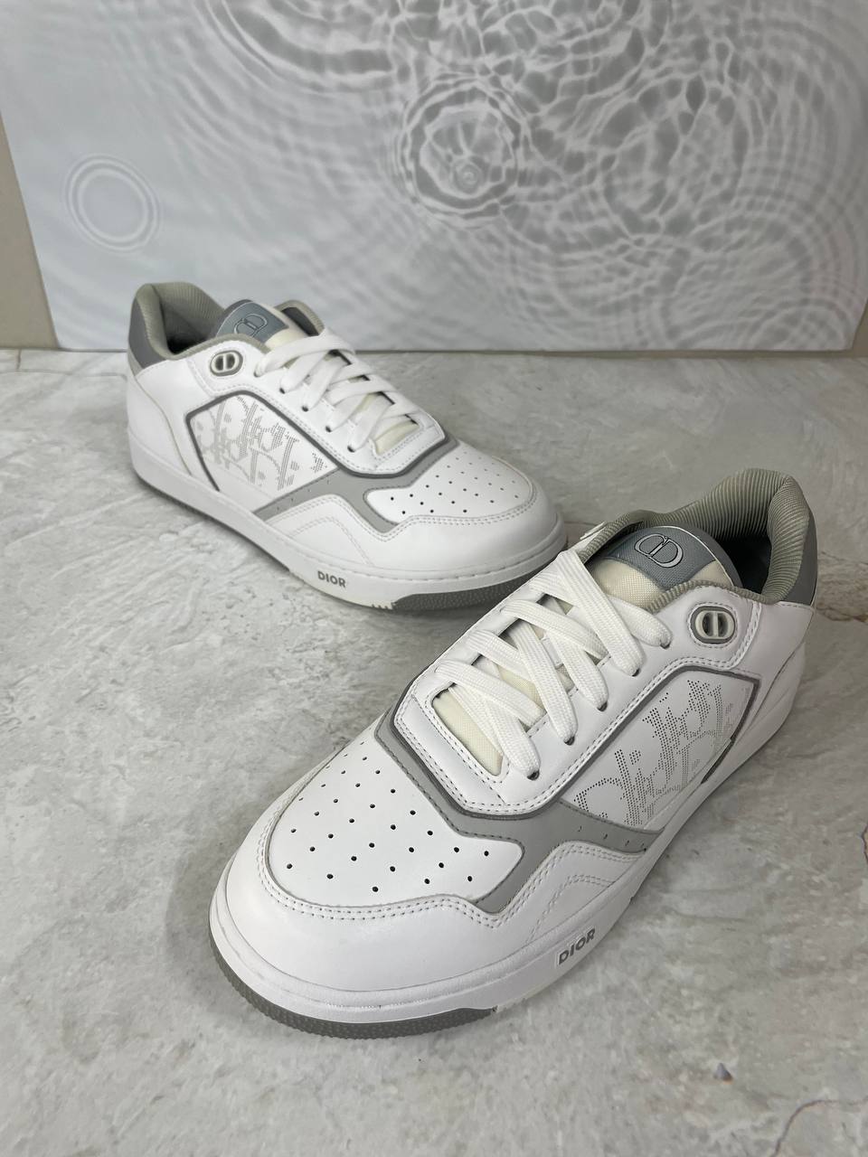 디올 B27 Uptown 로우탑 스니커즈 화이트