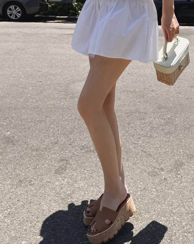 에르메스 이지 웨지 뮬 슬리퍼 샌들 브라운