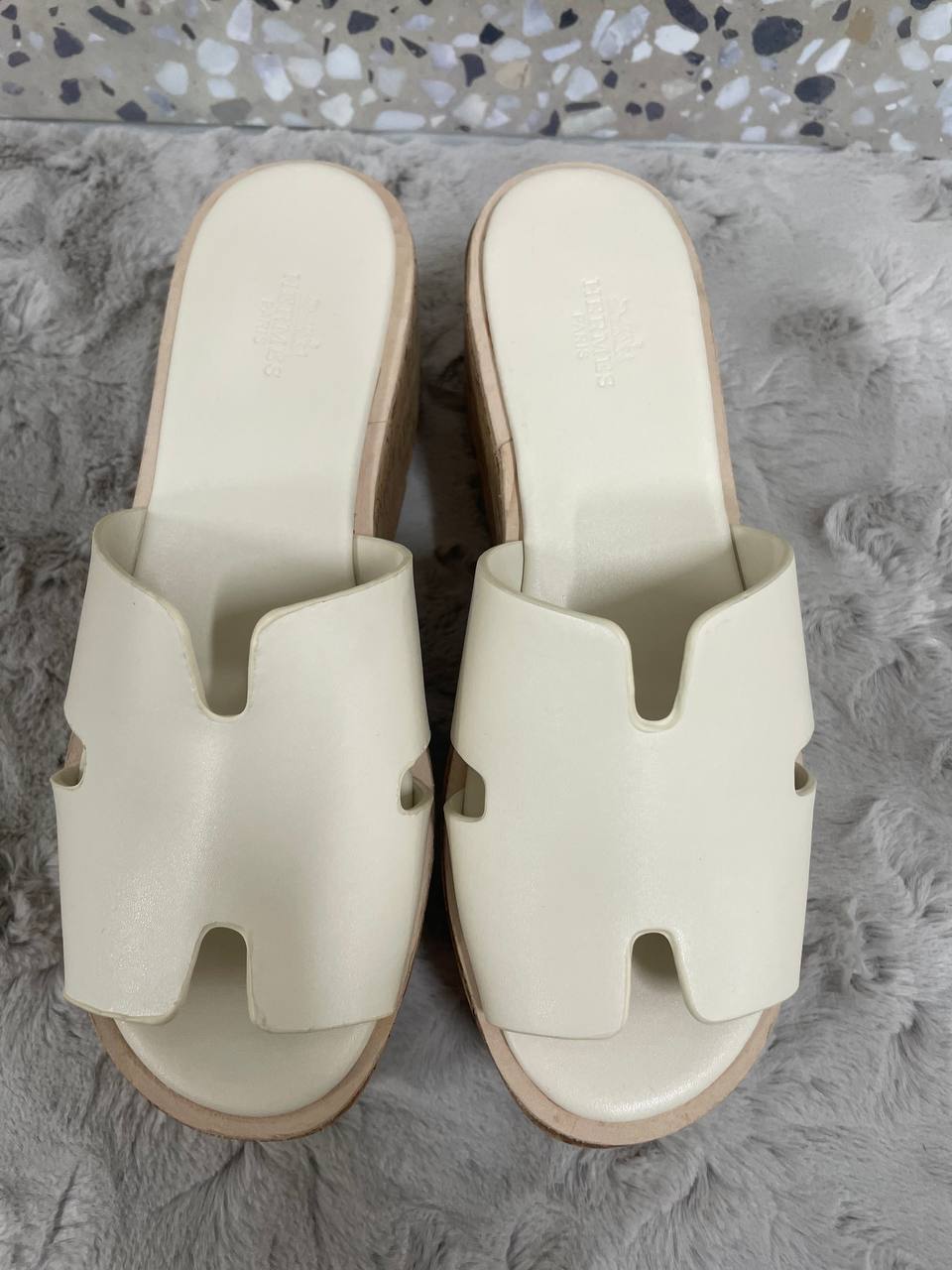 에르메스 이지 웨지 뮬 슬리퍼 샌들 아이보리