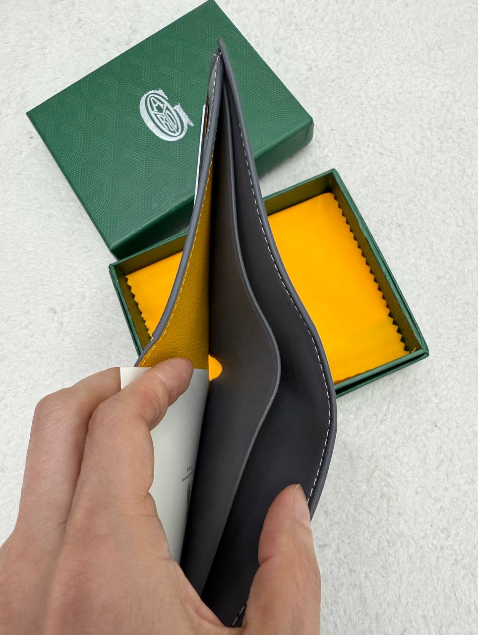 고야드 빅투아르 반지갑