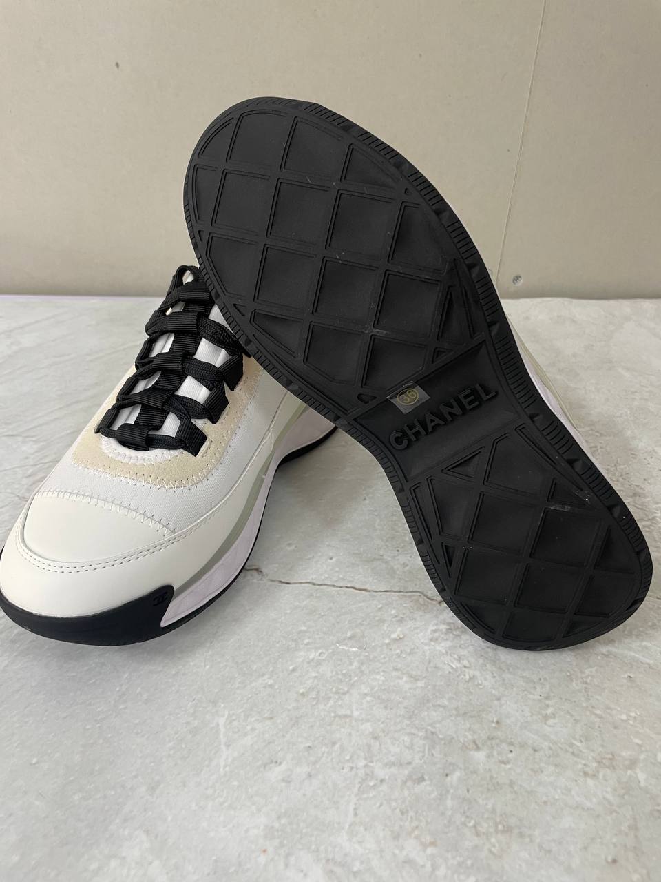 샤넬 운동화 믹스드파이버 스니커즈 화이트 금장