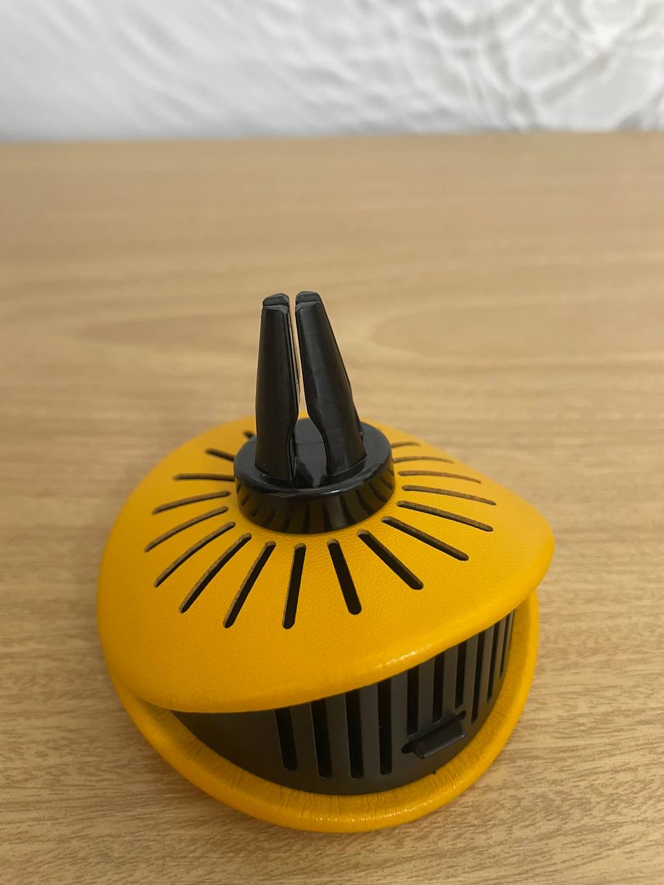 아쿠아디파르마 차량용 방향제 카디퓨저 케이스&리필