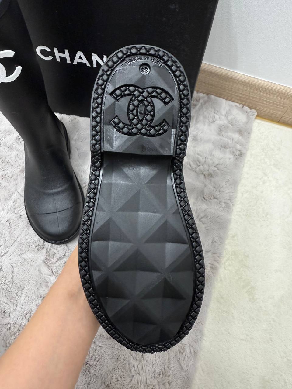 샤넬 CC로고 레인부츠 블랙