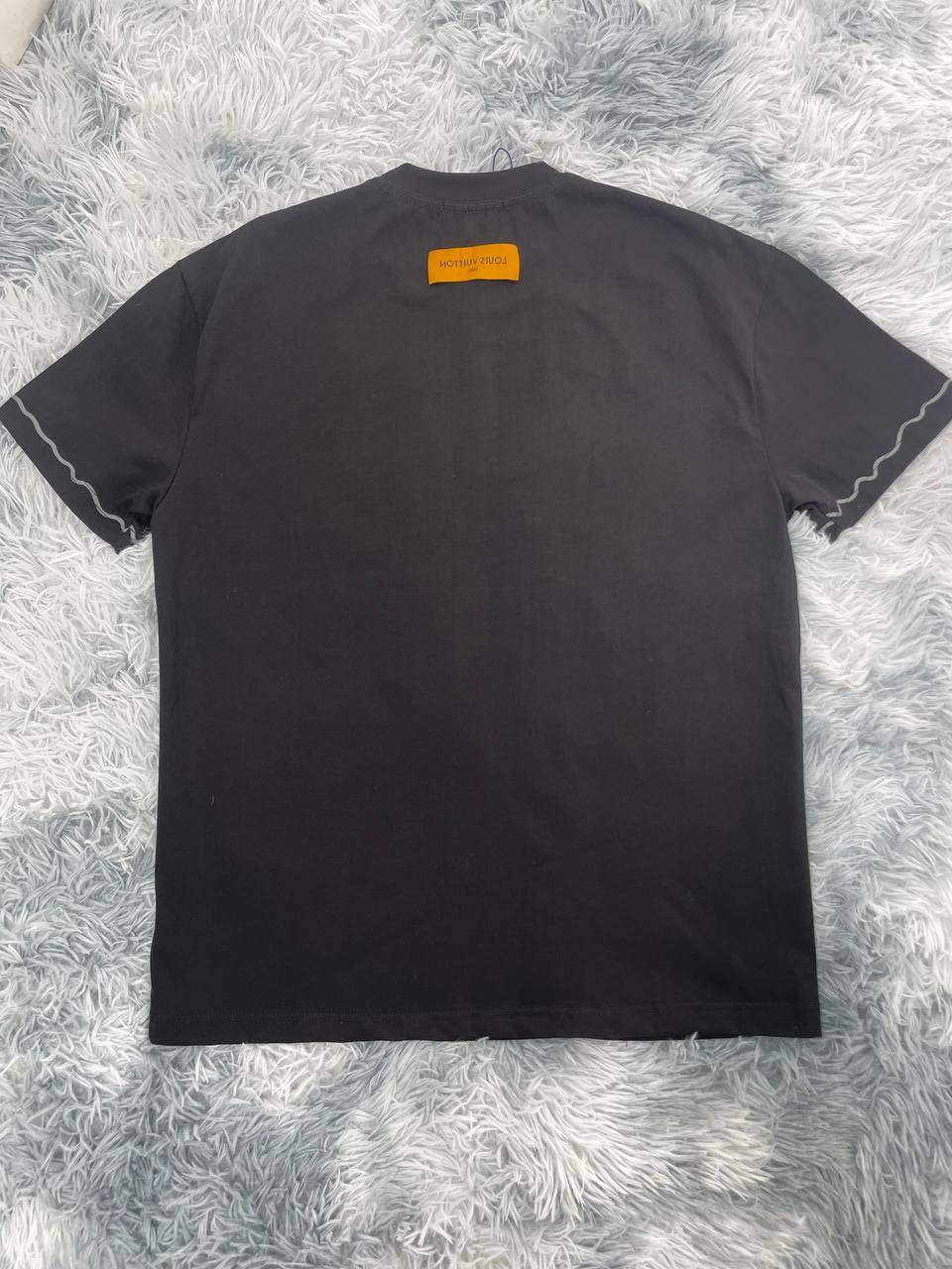 루이비통 티셔츠 화이트,블랙