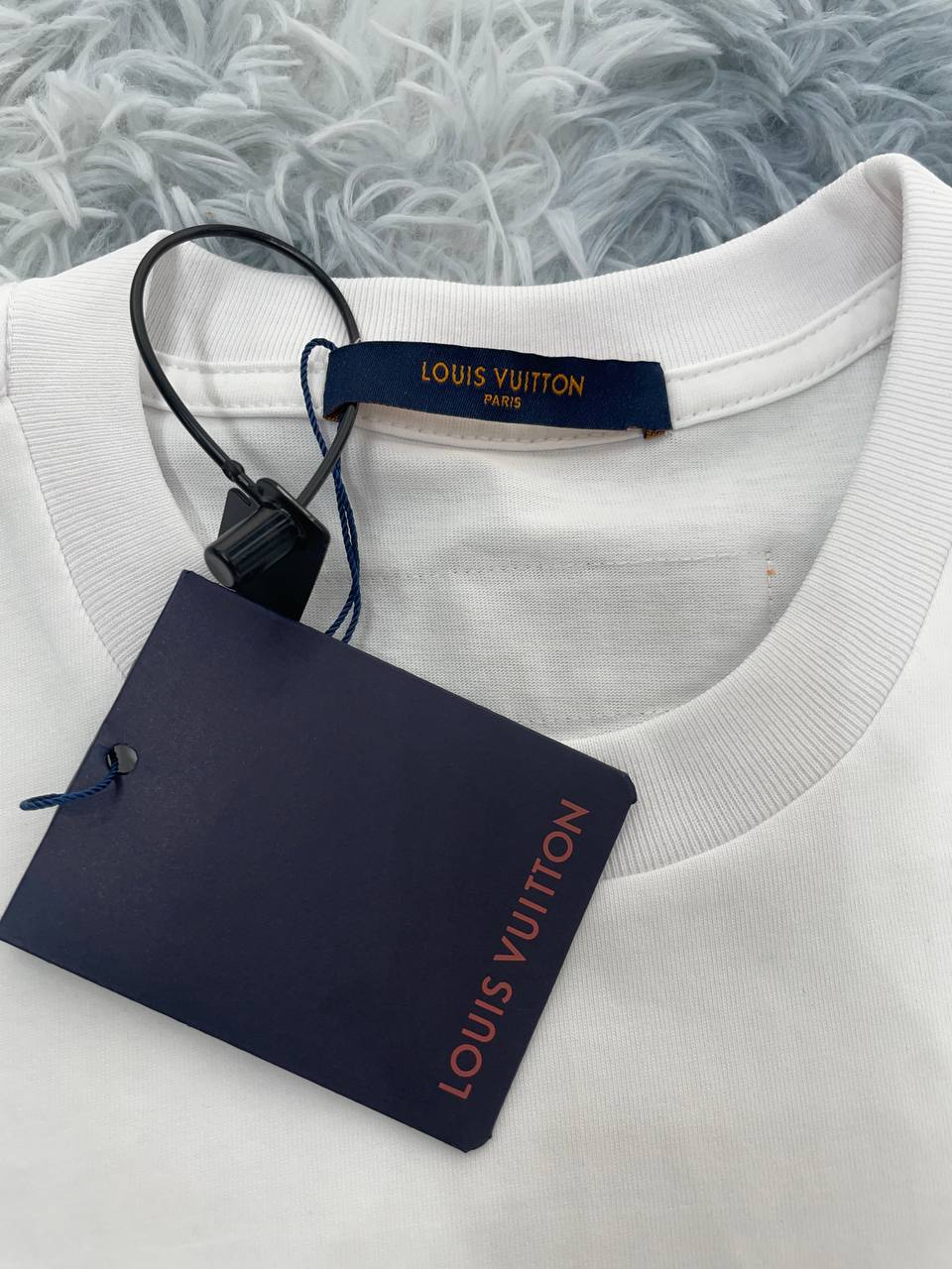 루이비통 티셔츠 화이트,블랙