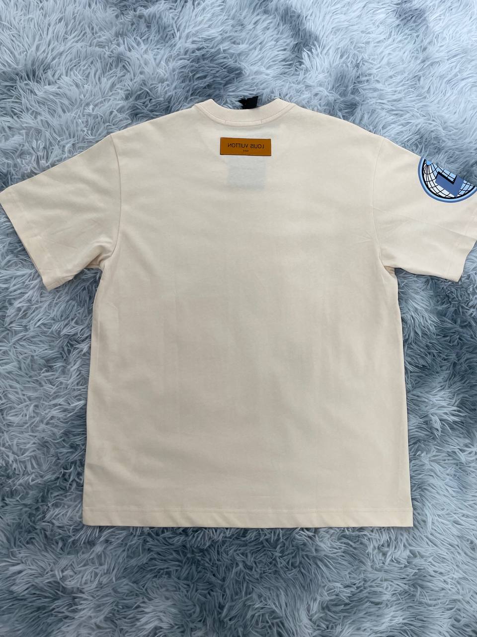 루이비통 티셔츠 화이트,블랙,베이지