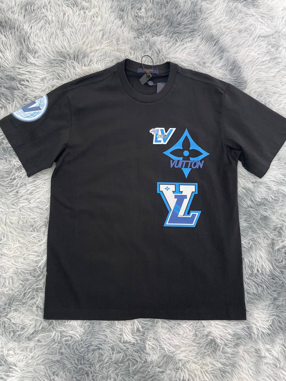 루이비통 티셔츠 화이트,블랙,베이지