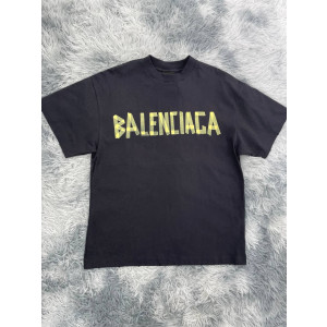 발렌시아가 테이프 타입 티셔츠 (워시드 블랙)