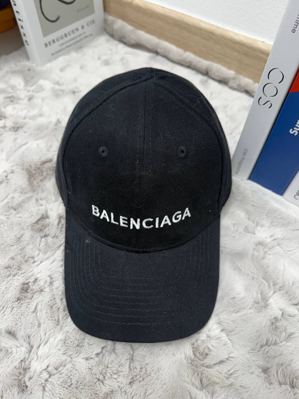 발렌시아가 볼캡 모자(블랙,화이트,베이지)