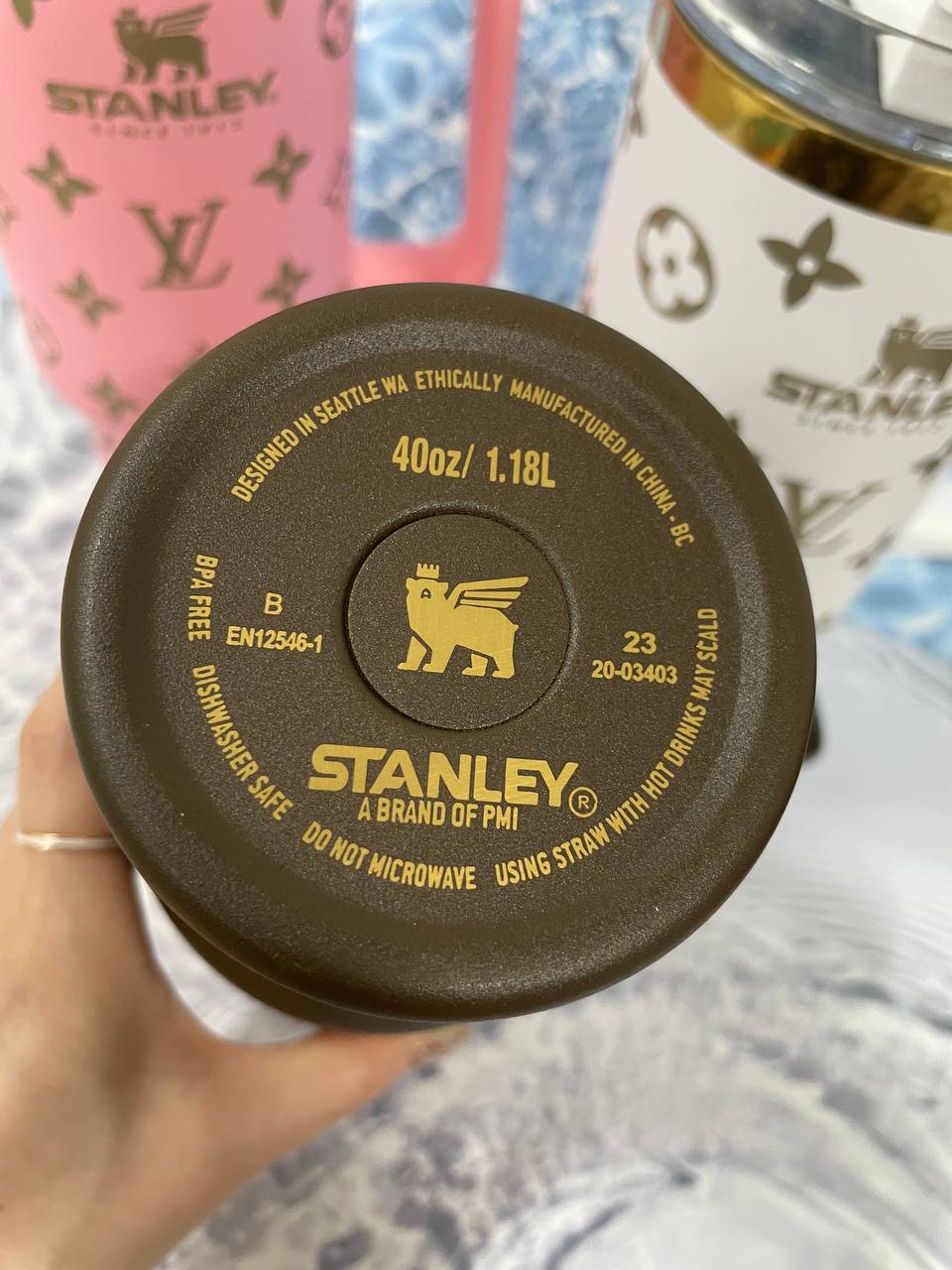 스탠리 1.18L 루이비통 텀블러(브라운,화이트,핑크)