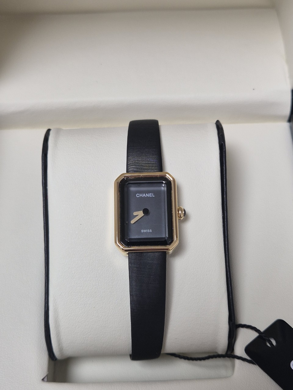 샤넬 프리미에르 리본워치 (여성)