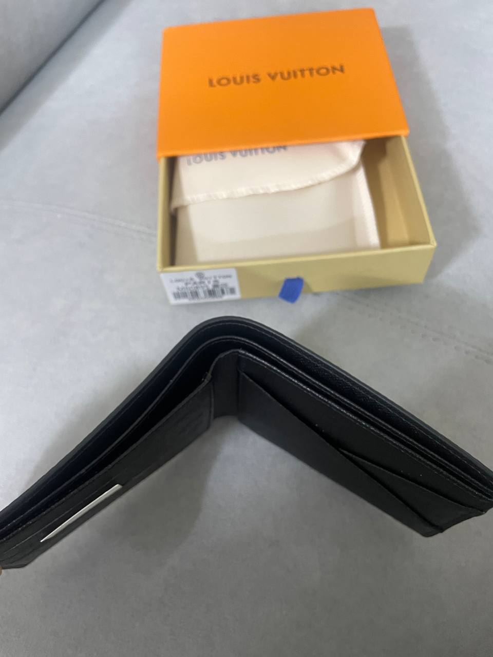 루이비통 반지갑 멀티플 월릿 모노그램