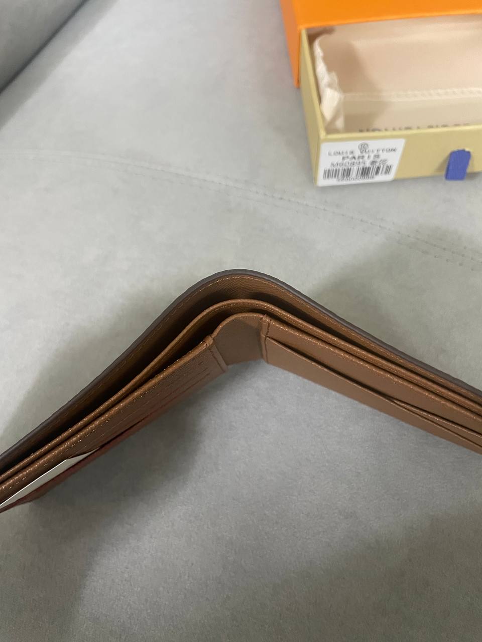 루이비통 반지갑 멀티플 월릿 모노그램