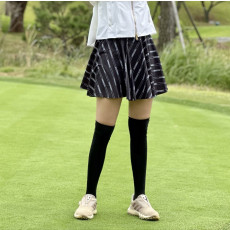 MARK & RONA 우먼 토너먼트 에어 홀 플레어 스커트