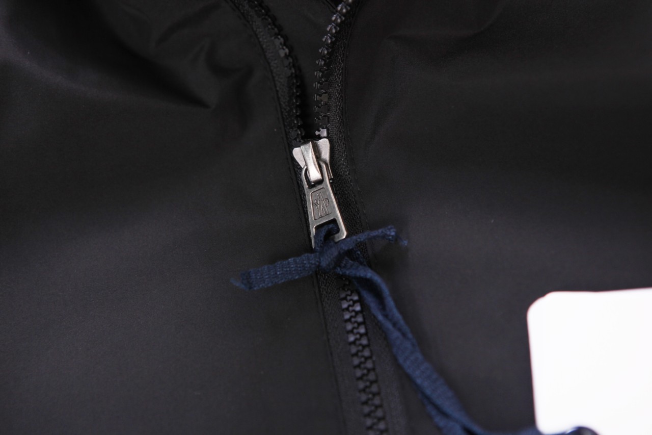 몽클레어  M 로고 후즈 자켓