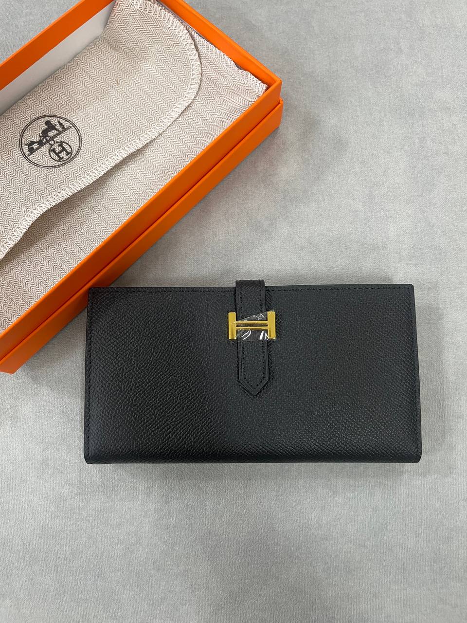 HERMES 에르메스 베안 장지갑