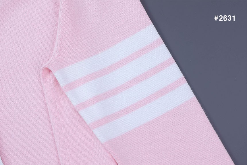 [THOM BROWNE] 톰브라운 밀라노 4바 스티치 V넥 가디건