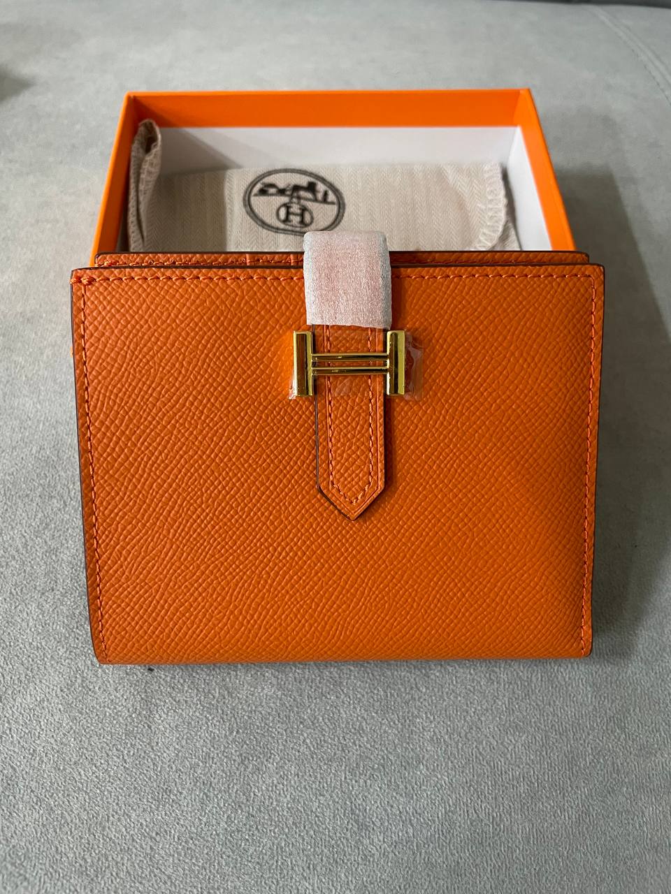 HERMES 에르메스 베안 중지갑