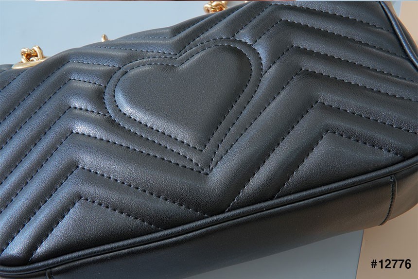 [GUCCI] 구찌 GG 마몽 마틀라세 숄더백 스몰