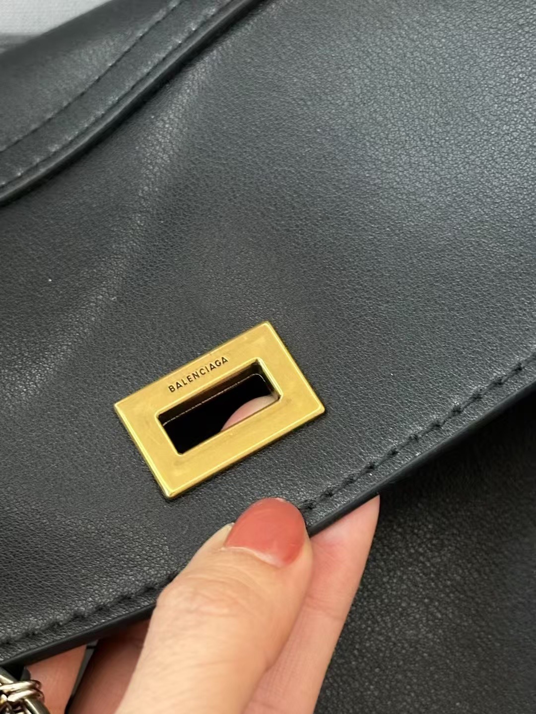 발렌시아가 신상 로데오 오버사이즈 백