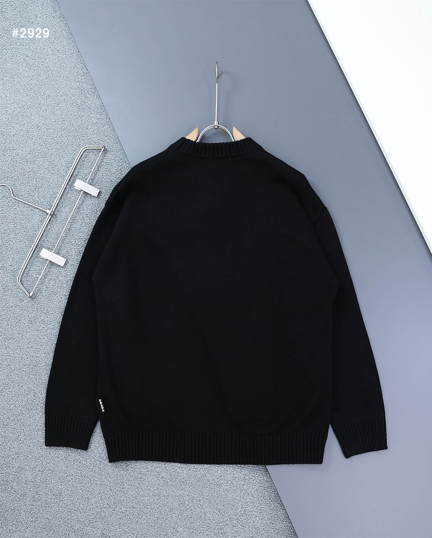 [PRADA] 프라다 빅플레이트 삼각로고 라운드 니트