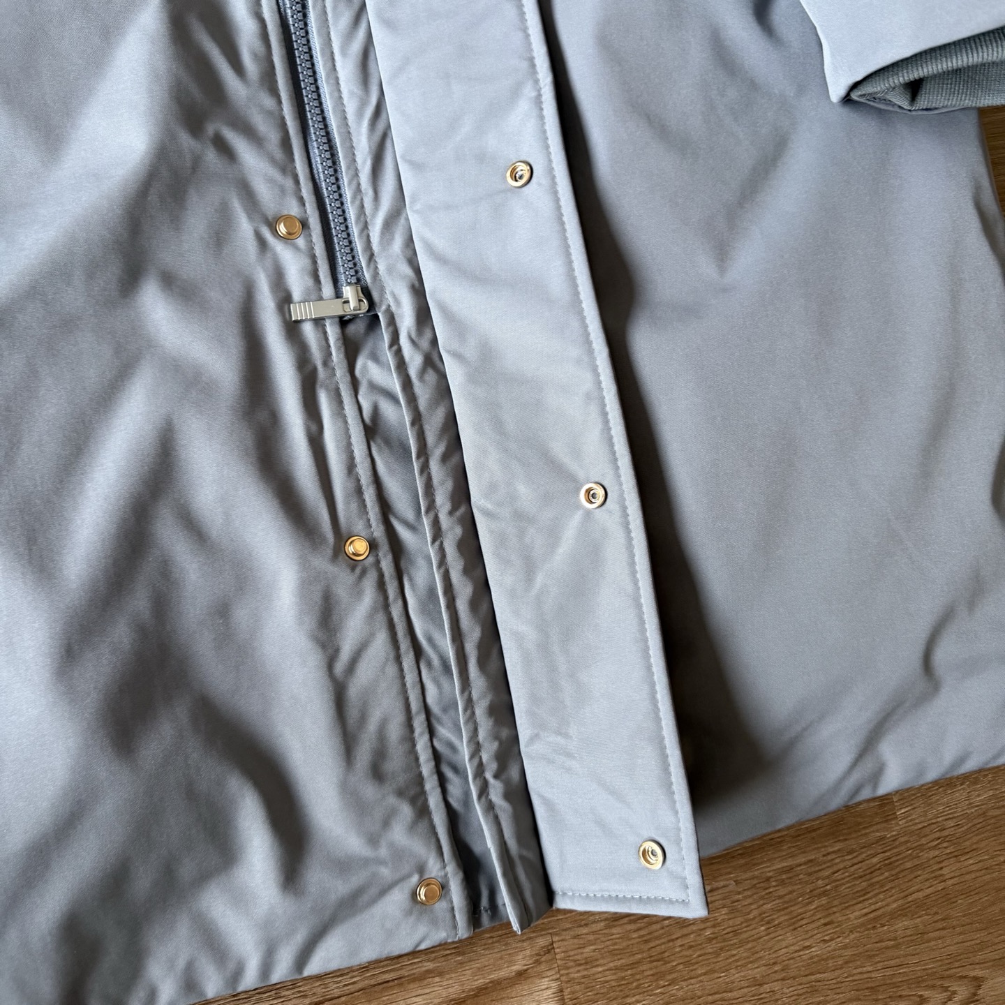 THOM BROWNE 롱패딩