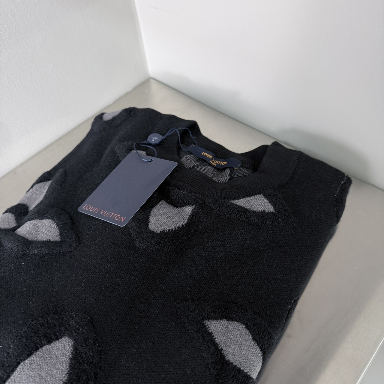 루이비통 텍스쳐드 코튼 울 스웨터