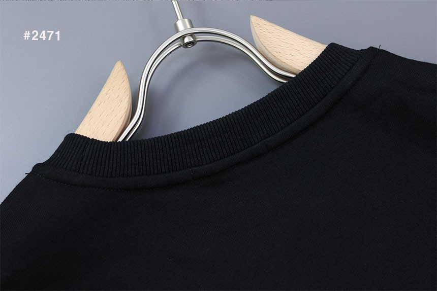 [MONCLER] 몽클레어 그레노블 로고 패치 라운드 맨투맨