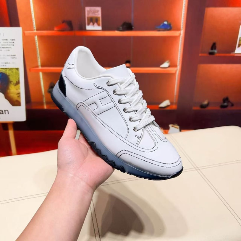 에르메스 트레일 남성 스니커즈 블랙 화이트