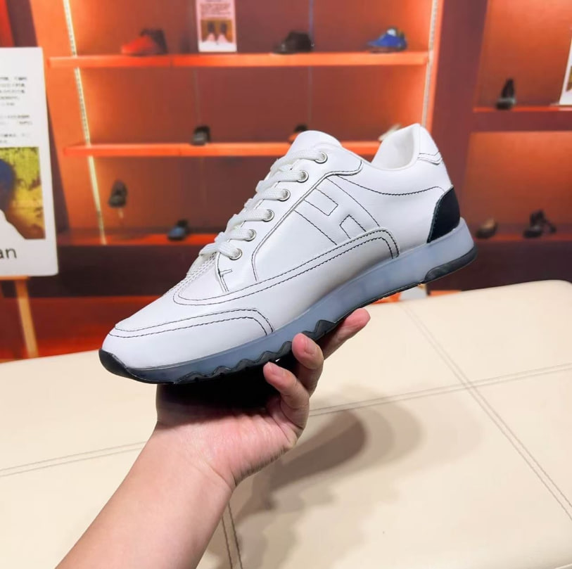 에르메스 트레일 남성 스니커즈 블랙 화이트