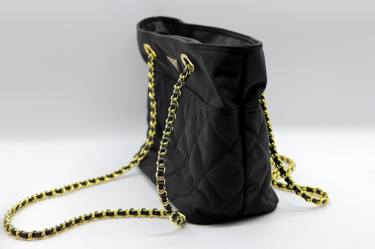 프라다 리에디션 1995 라지 리나일론 솔더백 (매장판)