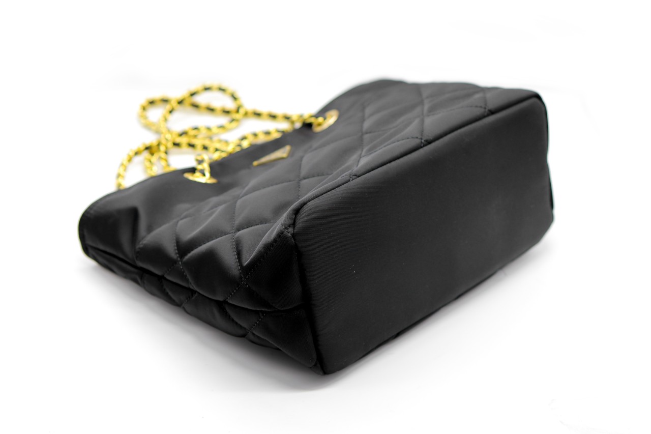 프라다 리에디션 1995 라지 리나일론 솔더백 (매장판)