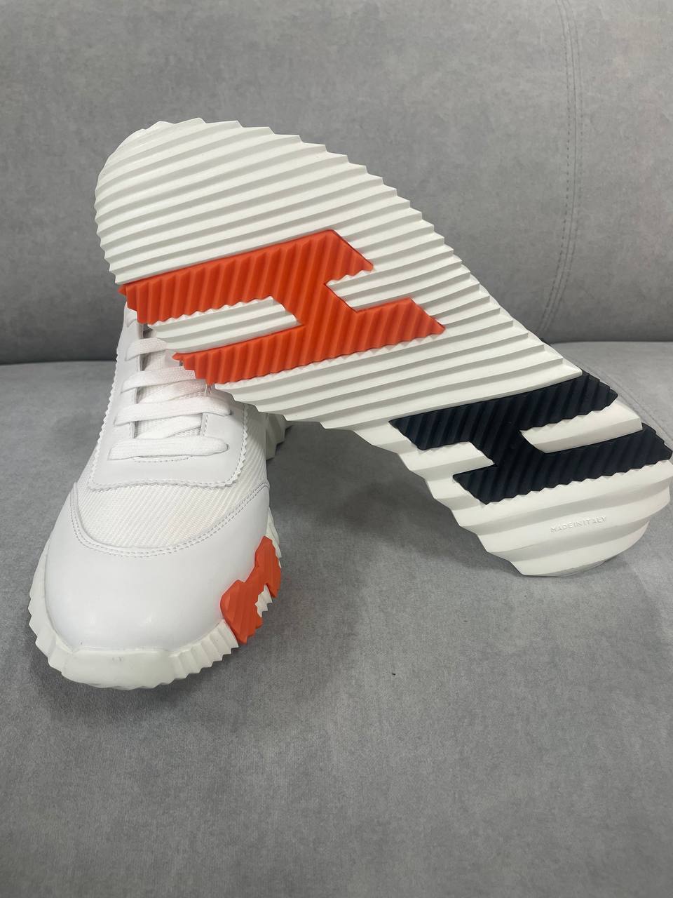 에르메스 바운싱 화이트