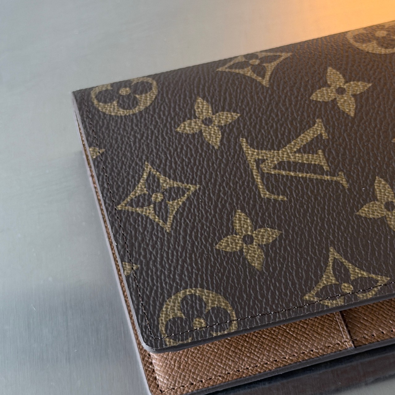 루이비통 브라짜 월릿 (모노그램 장지갑)