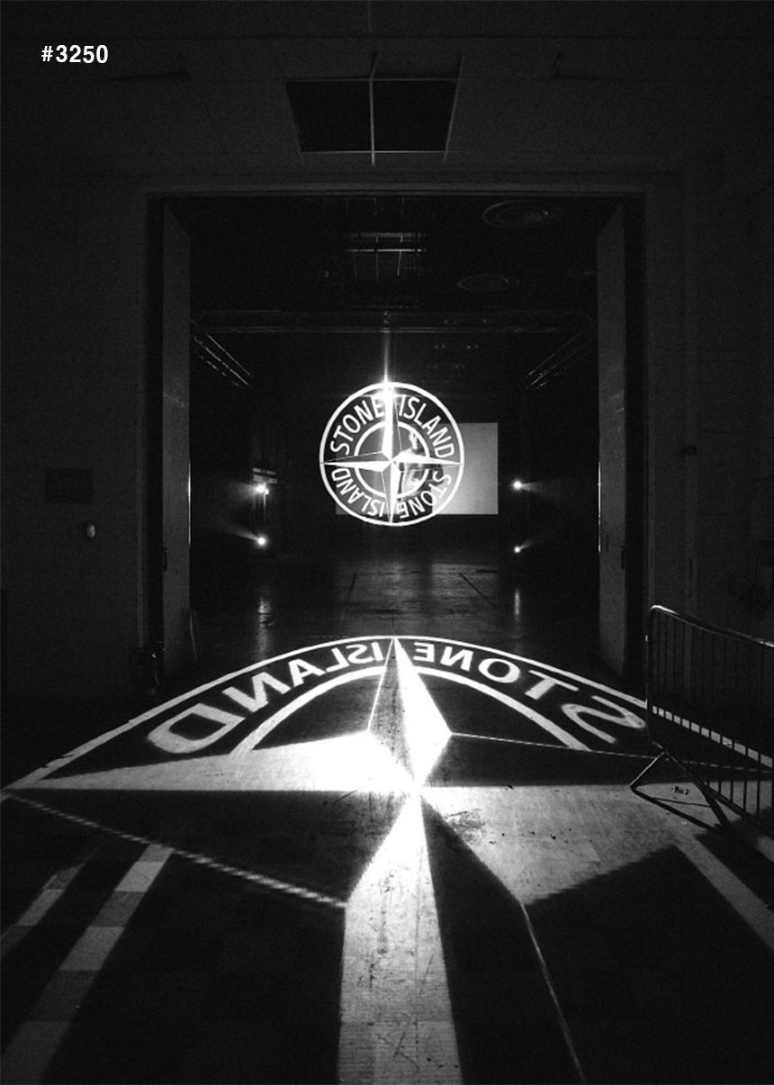 [STONE ISLAND] 스톤아일랜드 유틸리티 콤파스 와펜 카고 팬츠