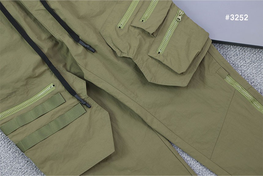 [STONE ISLAND]  스톤아일랜드 멀티포켓 카고 팬츠